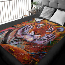 Load image into Gallery viewer, 50&quot; x 60&quot; Tiger Plush Minky Blanket
