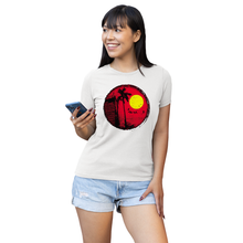 Load image into Gallery viewer, Women&#39;s New Moon Solar Tee
