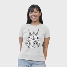 Load and play video in Gallery viewer, Women&#39;s Great Horned Owl Solar Tee
